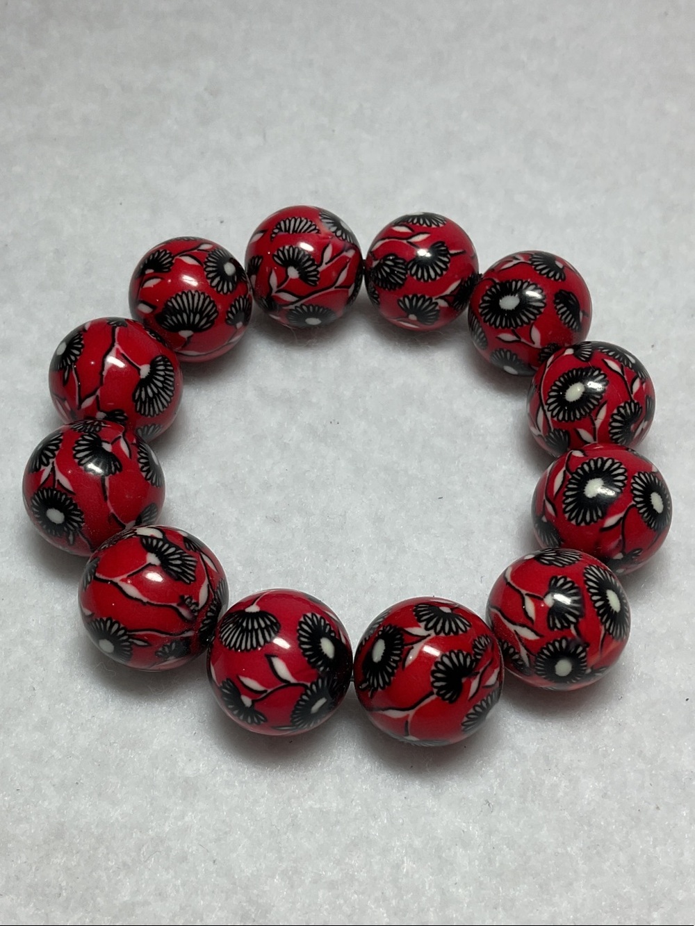RETIRED Vera Bradley Red Floral Bead Stretch Bracelet